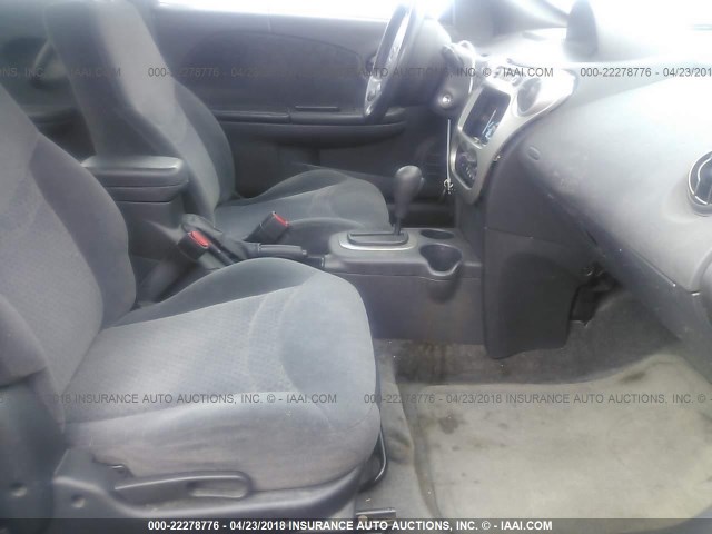 1G8AW12F84Z205295 - 2004 SATURN ION LEVEL 3 SILVER photo 5