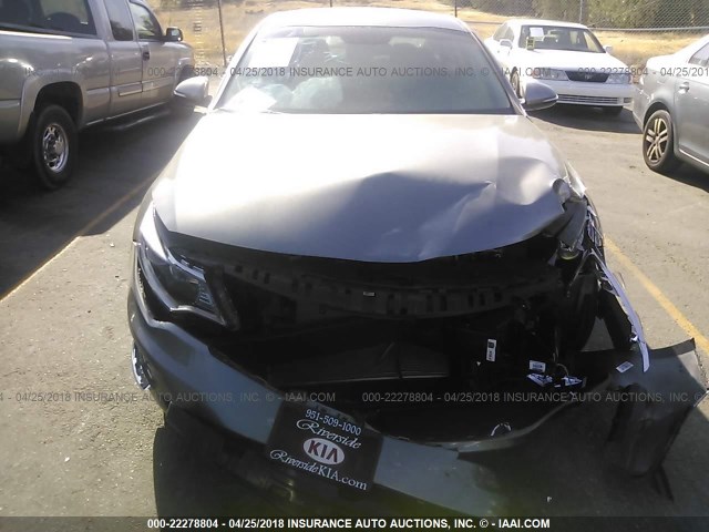 5XXGT4L37JG218391 - 2018 KIA OPTIMA LX/S GRAY photo 6