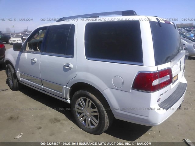 5LMJJ2J59AEJ01249 - 2010 LINCOLN NAVIGATOR 白色 照片 3