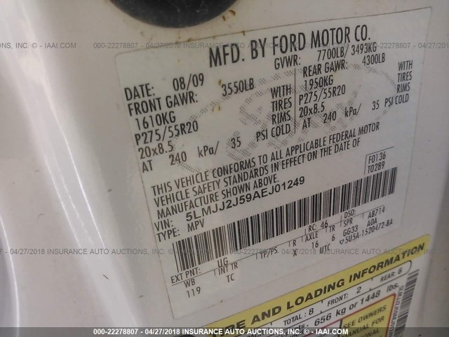 5LMJJ2J59AEJ01249 - 2010 LINCOLN NAVIGATOR 白色 照片 9