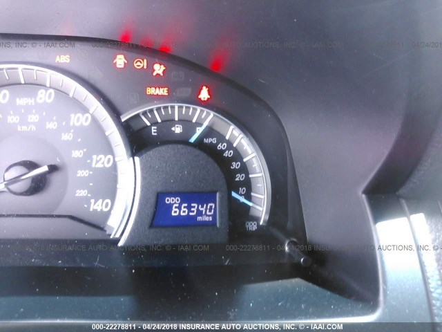 4T1BF1FK0DU235594 - 2013 TOYOTA CAMRY L/SE/LE/XLE Qara foto 7