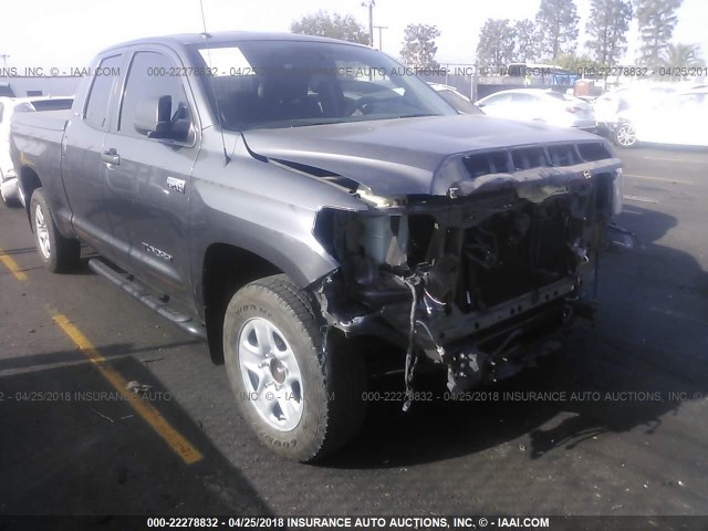 5TFRY5F1XFX174610 - 2015 TOYOTA TUNDRA DOUBLE CAB SR/SR5 GRAY photo 1