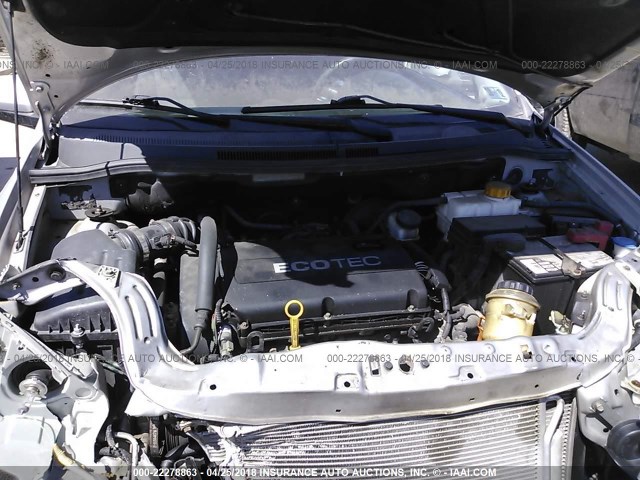 KL1TD56E79B317560 - 2009 CHEVROLET AVEO LS/LT 银色 照片 10