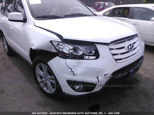 5XYZH4AG0BG032768 - 2011 HYUNDAI SANTA FE SE WHITE photo 6