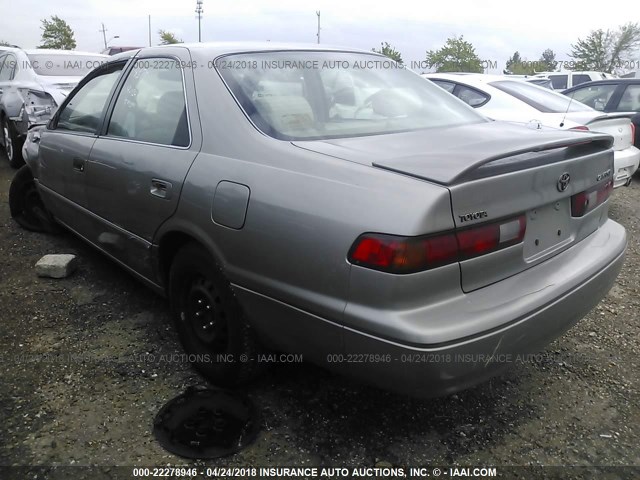 4T1BG22K9WU191039 - 1998 TOYOTA CAMRY CE/LE/XLE 香槟色 照片 3