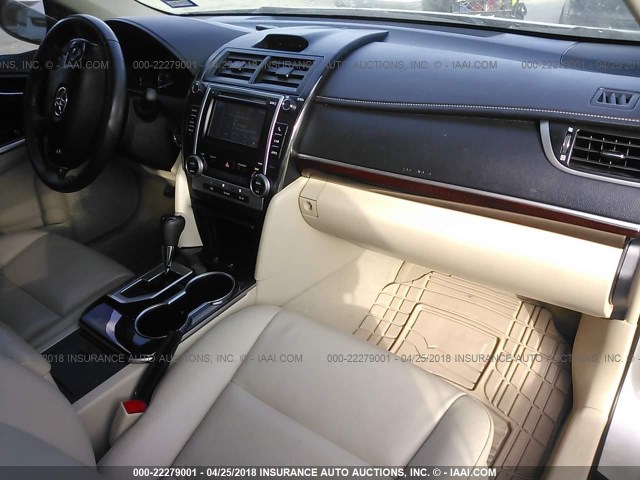 4T4BF1FK5DR329119 - 2013 TOYOTA CAMRY L/SE/LE/XLE Pewter photo 5