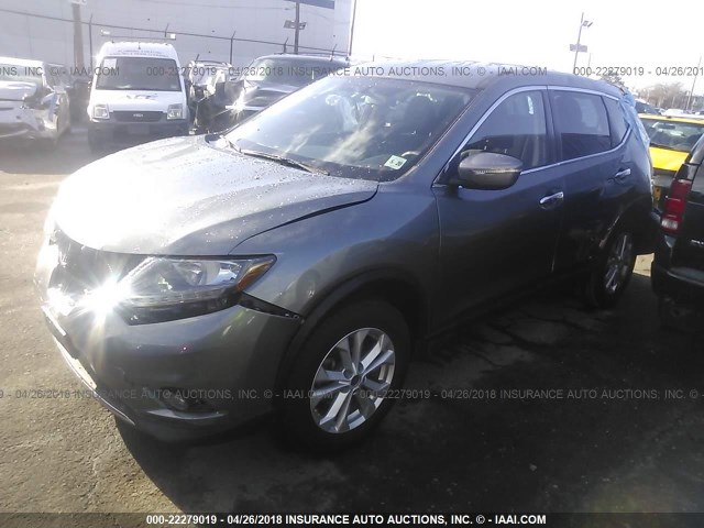 KNMAT2MV6FP573238 - 2015 NISSAN ROGUE S/SL/SV GRAY photo 2