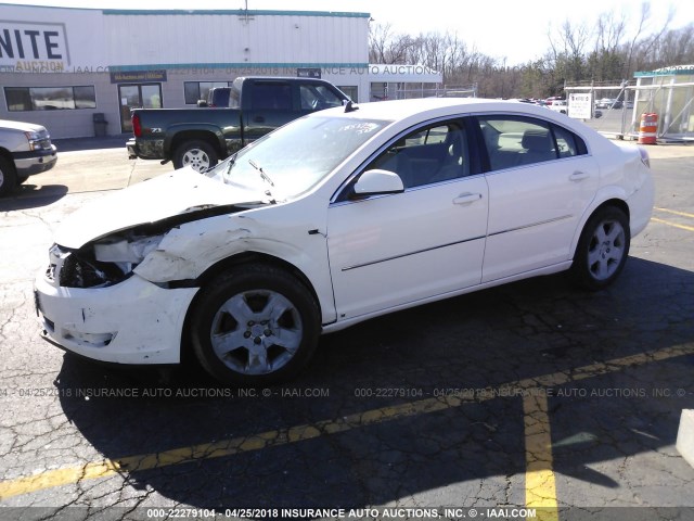 1G8ZS57BX8F185375 - 2008 SATURN AURA XE WHITE photo 2