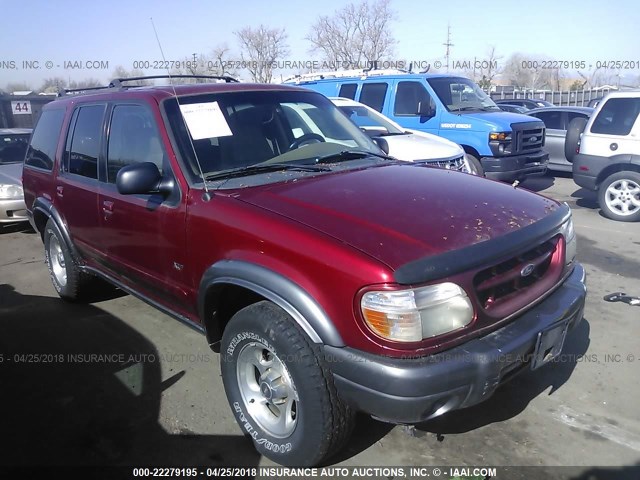 1FMZU73E3YZA46789 - 2000 FORD EXPLORER XLT MAROON photo 1