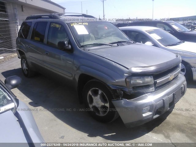 1GNET16S656140822 - 2005 CHEVROLET TRAILBLAZER EXT LS/EXT LT GRAY photo 1