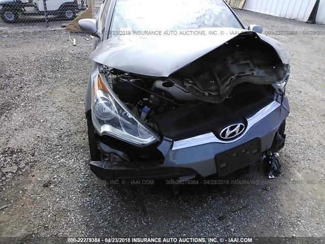 KMHTC6AD0CU027961 - 2012 HYUNDAI VELOSTER GRAY photo 6