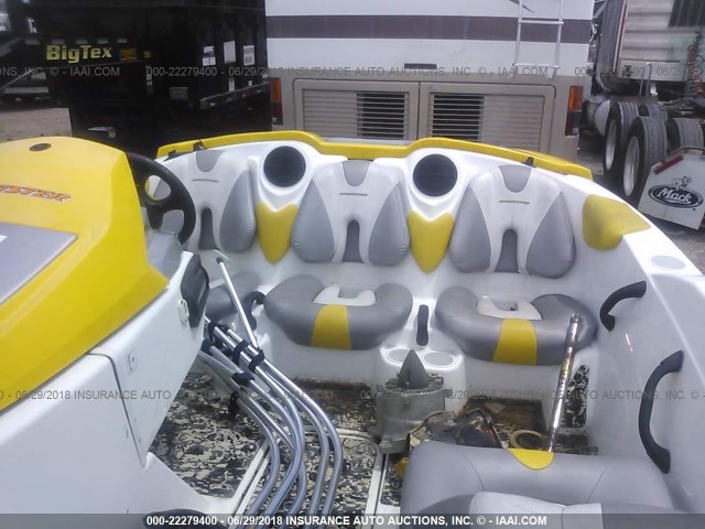 YDV49528A616 - 2004 BOMBARDIER OTHER  YELLOW photo 8