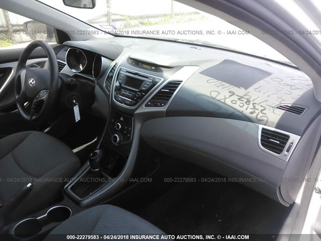 KMHDH4AEXEU090846 - 2014 HYUNDAI ELANTRA SE/SPORT/LIMITED SILVER photo 5