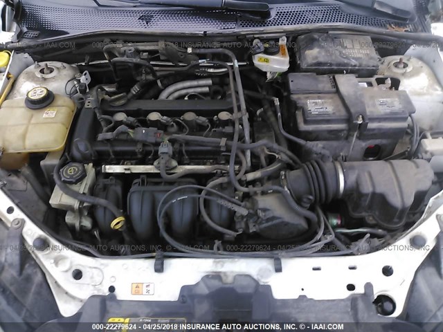 1FAFP34N17W158213 - 2007 FORD FOCUS ZX4/S/SE/SES 白色 照片 10