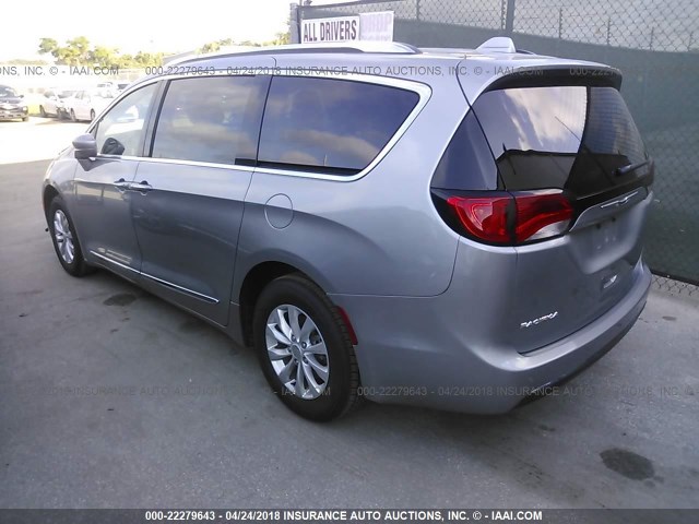 2C4RC1BG4JR123886 - 2018 CHRYSLER PACIFICA TOURING L Արծաթագույն լուսանկար 3