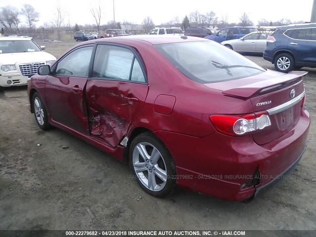 2T1BU4EE8DC078496 - 2013 TOYOTA COROLLA S/LE RED photo 3