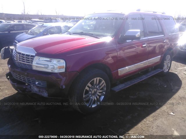 5LMFU28507LJ13121 - 2007 LINCOLN NAVIGATOR RED photo 2