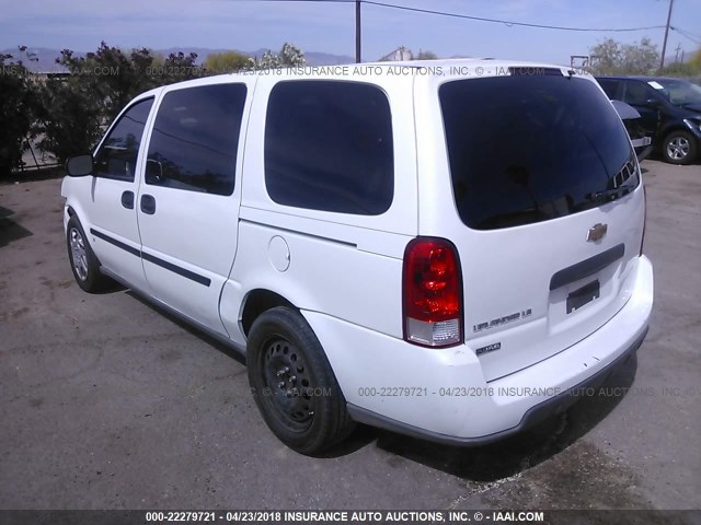 1GNDV23W48D207114 - 2008 CHEVROLET UPLANDER LS WHITE photo 3