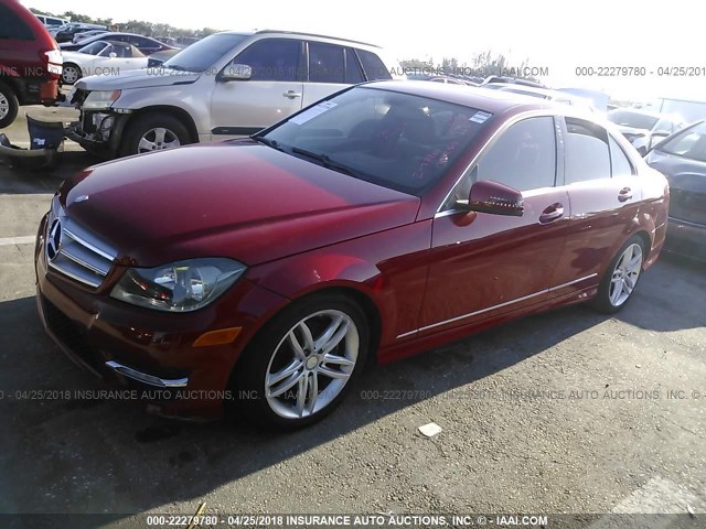 WDDGF4HB4DR241237 - 2013 MERCEDES-BENZ C 250 RED photo 2