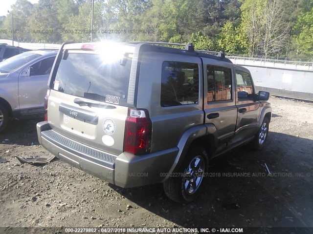 1J8HH48K26C167498 - 2006 JEEP COMMANDER GOLD photo 4