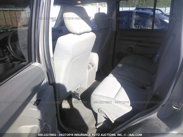 1J8HH48K26C167498 - 2006 JEEP COMMANDER GOLD photo 8