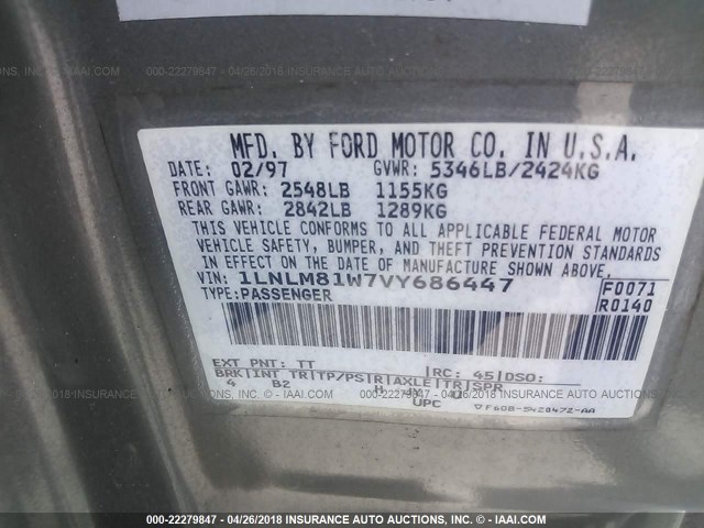 1LNLM81W7VY686447 - 1997 LINCOLN TOWN CAR EXECUTIVE GRAY photo 9