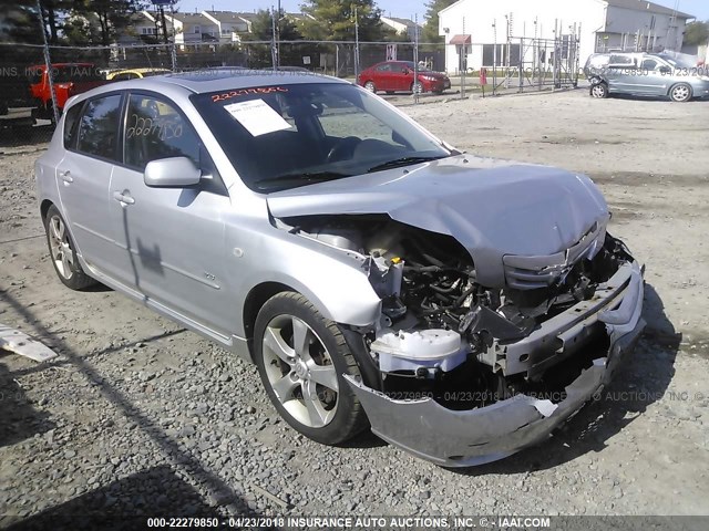 JM1BK343641198138 - 2004 MAZDA 3 HATCHBACK SILVER photo 1