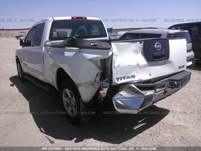 1N6BA06B56N549202 - 2006 NISSAN TITAN XE/SE/LE WHITE photo 3