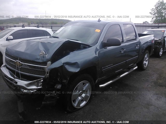 3GCPKSE75CG161132 - 2012 CHEVROLET SILVERADO K1500 LT BLUE photo 2