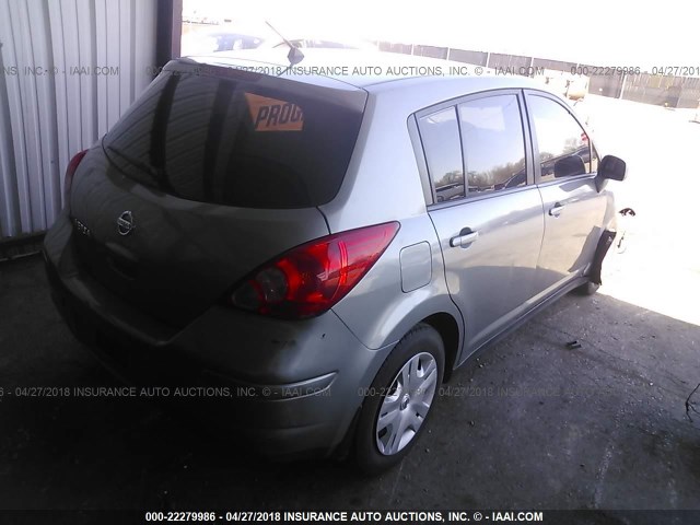 3N1BC1CP7AL412552 - 2010 NISSAN VERSA S/SL SILVER photo 4