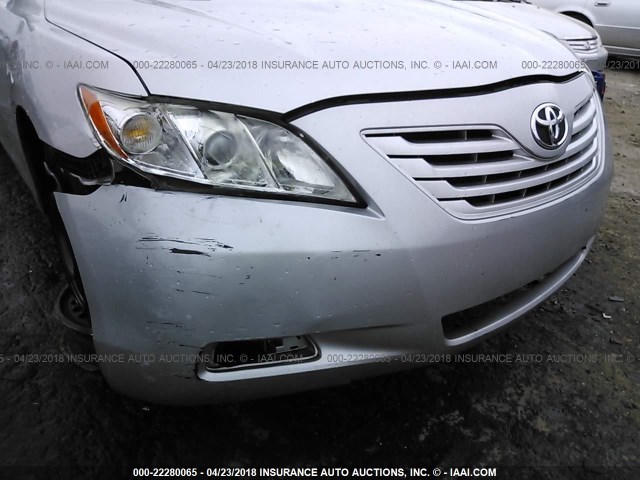 4T1BE46KX7U008325 - 2007 TOYOTA CAMRY NEW GENERAT CE/LE/XLE/SE SILVER photo 6