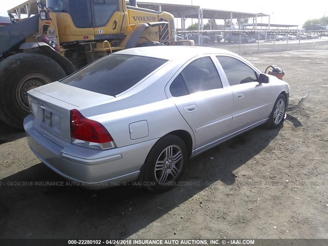YV1RS592X82684004 - 2008 VOLVO S60 2.5T SILVER photo 4