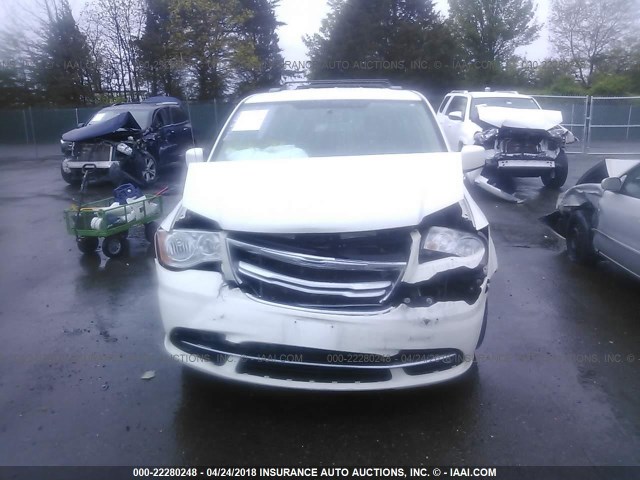 2C4RC1BG1CR189864 - 2012 CHRYSLER TOWN & COUNTRY TOURING WHITE photo 6