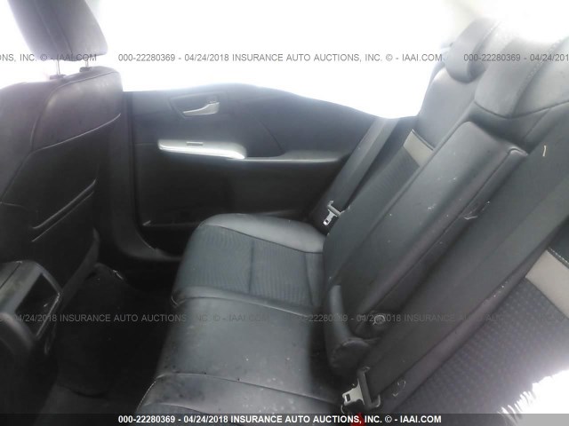 4T1BF1FK0EU453195 - 2014 TOYOTA CAMRY L/SE/LE/XLE შავი ფოტო 8