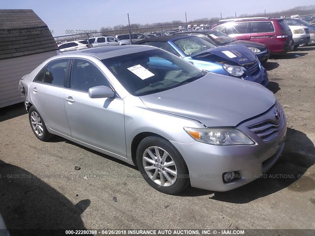 4T1BF3EK5AU007163 - 2010 TOYOTA CAMRY SE/LE/XLE 银色 照片 1