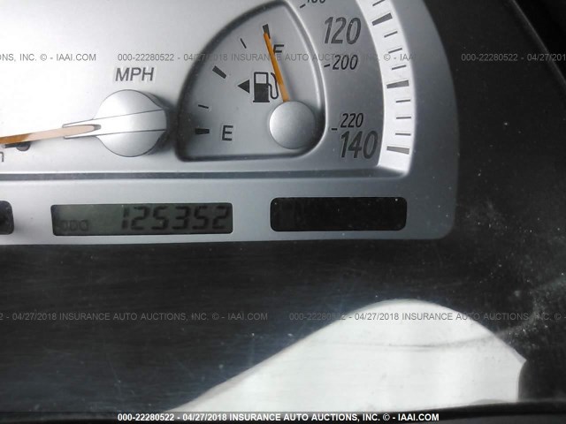 JTDBF32K830139563 - 2003 TOYOTA CAMRY LE/XLE Grau Foto 7