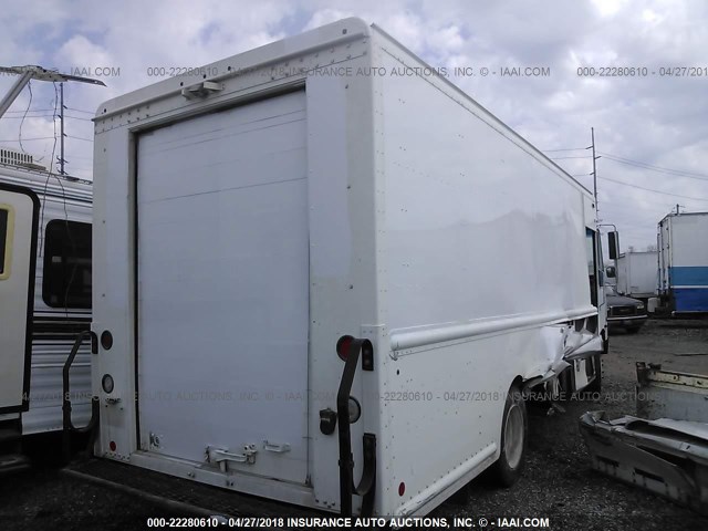 4UZAARDU3ECFR5112 - 2014 FREIGHTLINER M LINE WALK-IN VAN M LINE WALK-IN VAN WHITE photo 4