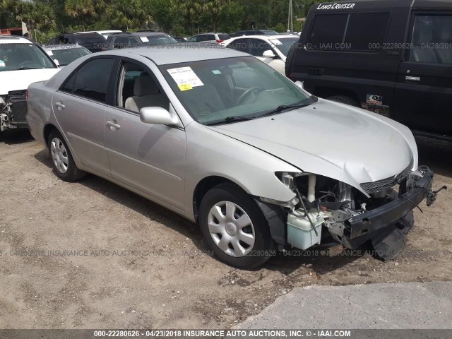 4T1BE32K74U889514 - 2004 TOYOTA CAMRY LE/XLE/SE SILVER photo 1