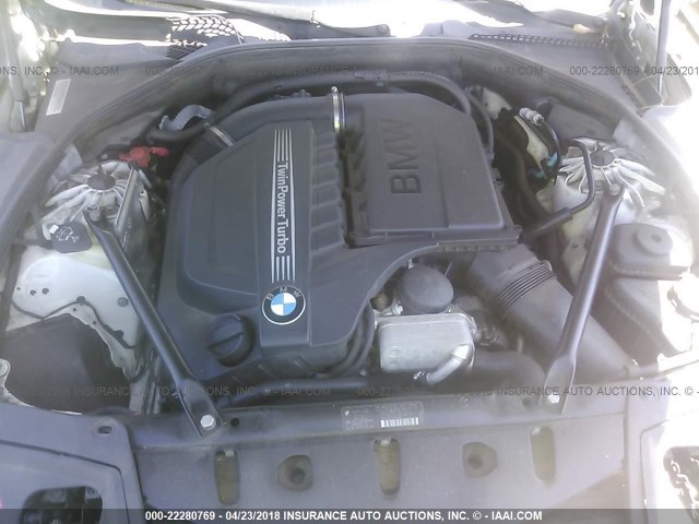 WBAFU7C51CDU65850 - 2012 BMW 535 XI WHITE photo 10