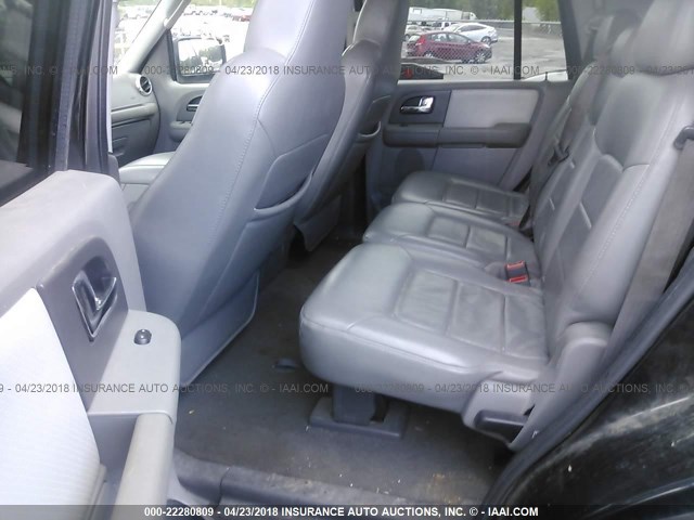 1FMPU15515LA24659 - 2005 FORD EXPEDITION XLT შავი ფოტო 8