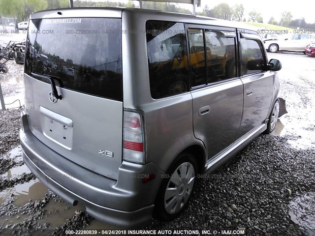 JTLKT324364092907 - 2006 TOYOTA SCION XB SILVER photo 4