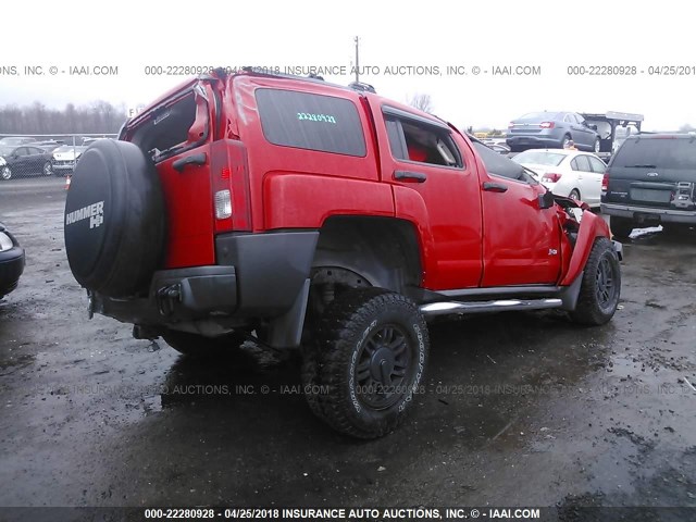 5GTEN13E398140183 - 2009 HUMMER H3 RED photo 4