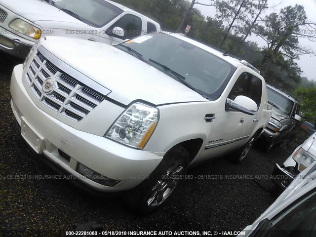 3GYT4NEF2DG140770 - 2013 CADILLAC ESCALADE EXT PREMIUM CREAM photo 2