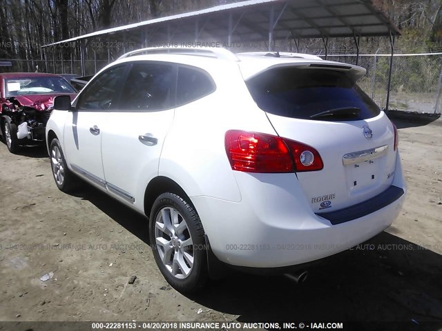 JN8AS5MV1BW253981 - 2011 NISSAN ROGUE S/SV/KROM WHITE photo 3