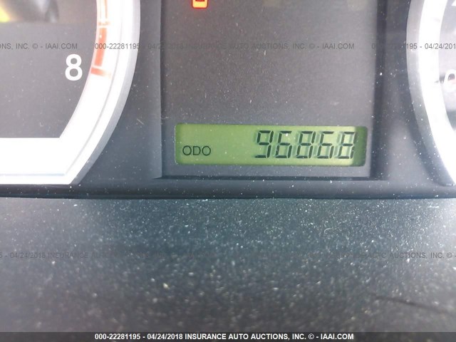 KL1TD56658B235611 - 2008 CHEVROLET AVEO LS SILVER photo 7