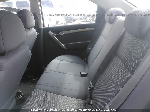 KL1TD56658B235611 - 2008 CHEVROLET AVEO LS SILVER photo 8