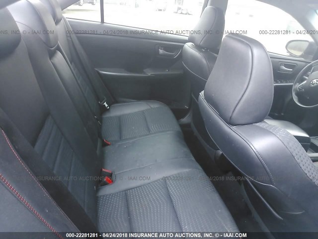 4T1BF1FK9FU036014 - 2015 TOYOTA CAMRY LE/XLE/SE/XSE 灰色 照片 8