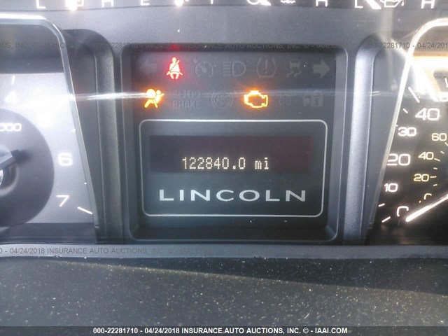 5LMJJ2J5XBEJ06560 - 2011 LINCOLN NAVIGATOR 黑色 照片 7