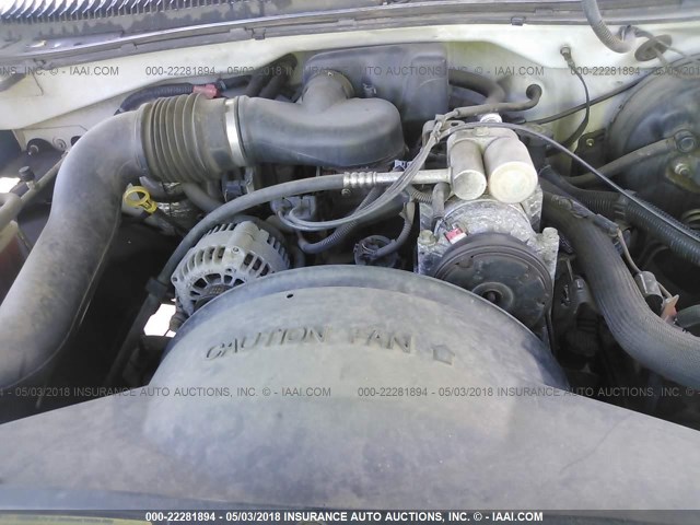 1GCEC14WXYE264052 - 2000 CHEVROLET SILVERADO C1500 WHITE photo 10