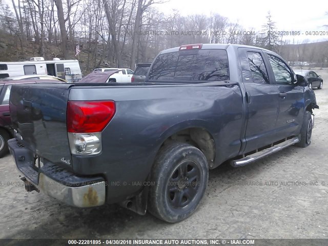 5TFBT54167X009805 - 2007 TOYOTA TUNDRA DOUBLE CAB SR5 GRAY photo 4